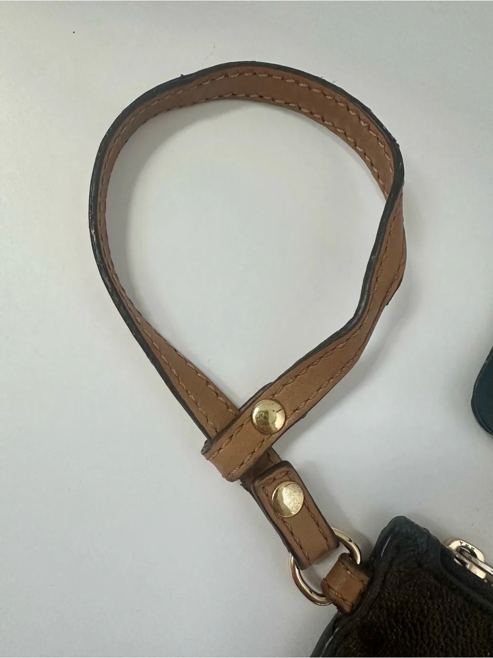 Michael Kors Jet Set Large Logo Clutch/Wristlet Brown/Tan Gold detachable strap